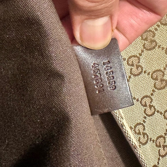 Gucci monogram medium size messenger bag unisex style - Picture 4 of 8